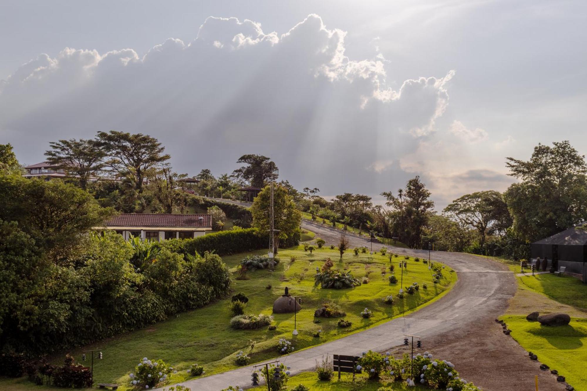 Villa Blanca Cloud Forest Hotel & Retreat San Ramón Eksteriør bilde